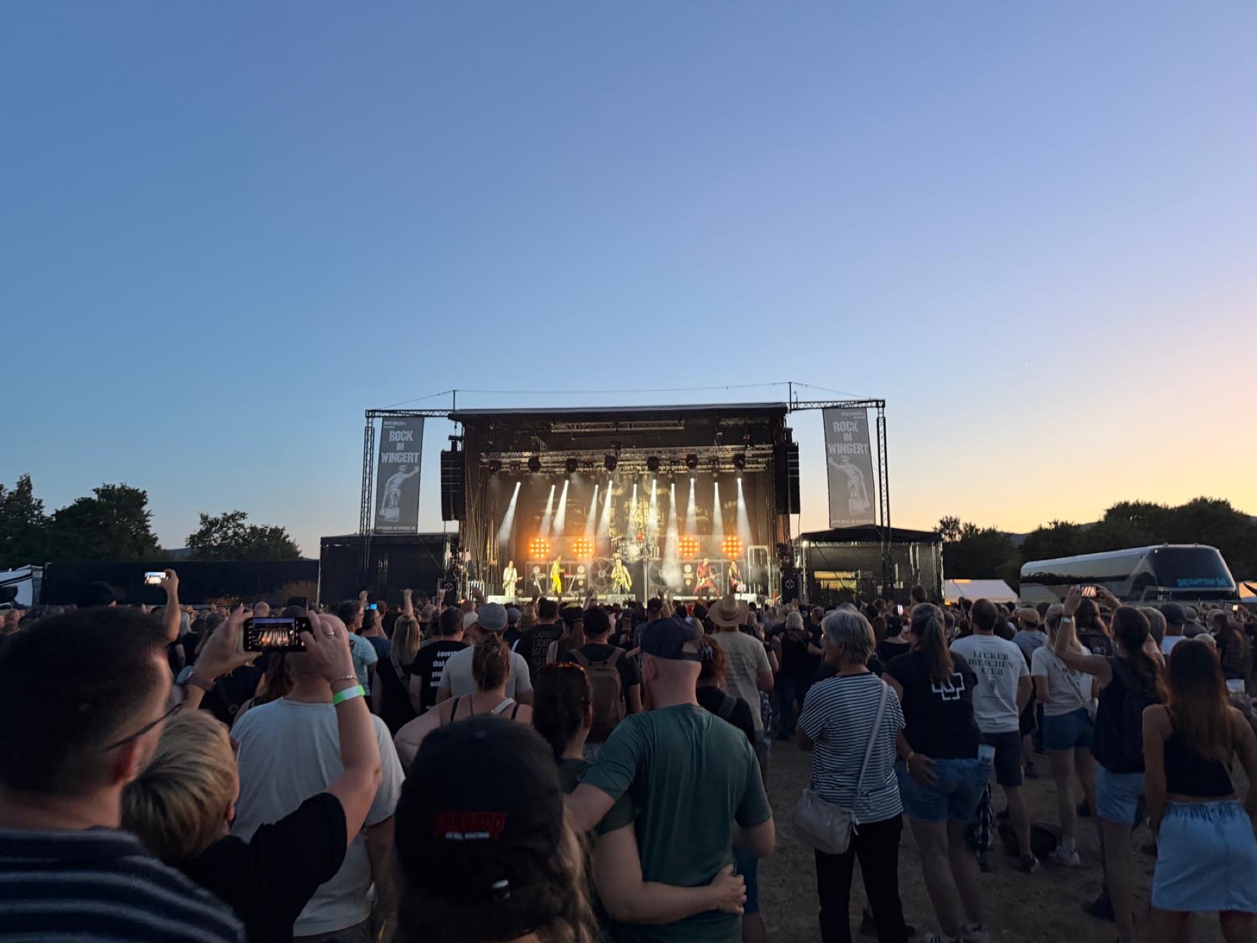 Rock im Wingert: Gesamtansicht mit Publikum